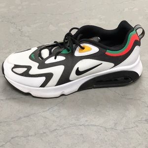 Nike Air Max 200 barely worn size 13
